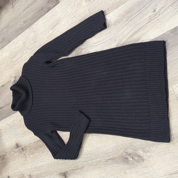 Banana Republic Black Knitted Sweater Dress - Picture 2 of 10